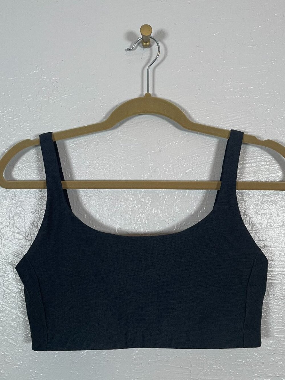 Outdoor Voices Women M Black Micro Stripe Double Time Sports Bra Athleisure